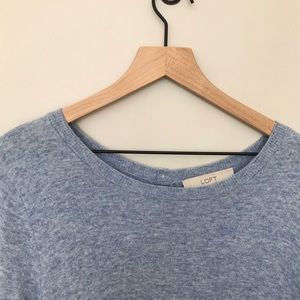 LOFT - Crew Neck Buttoned Back Sweater (L)